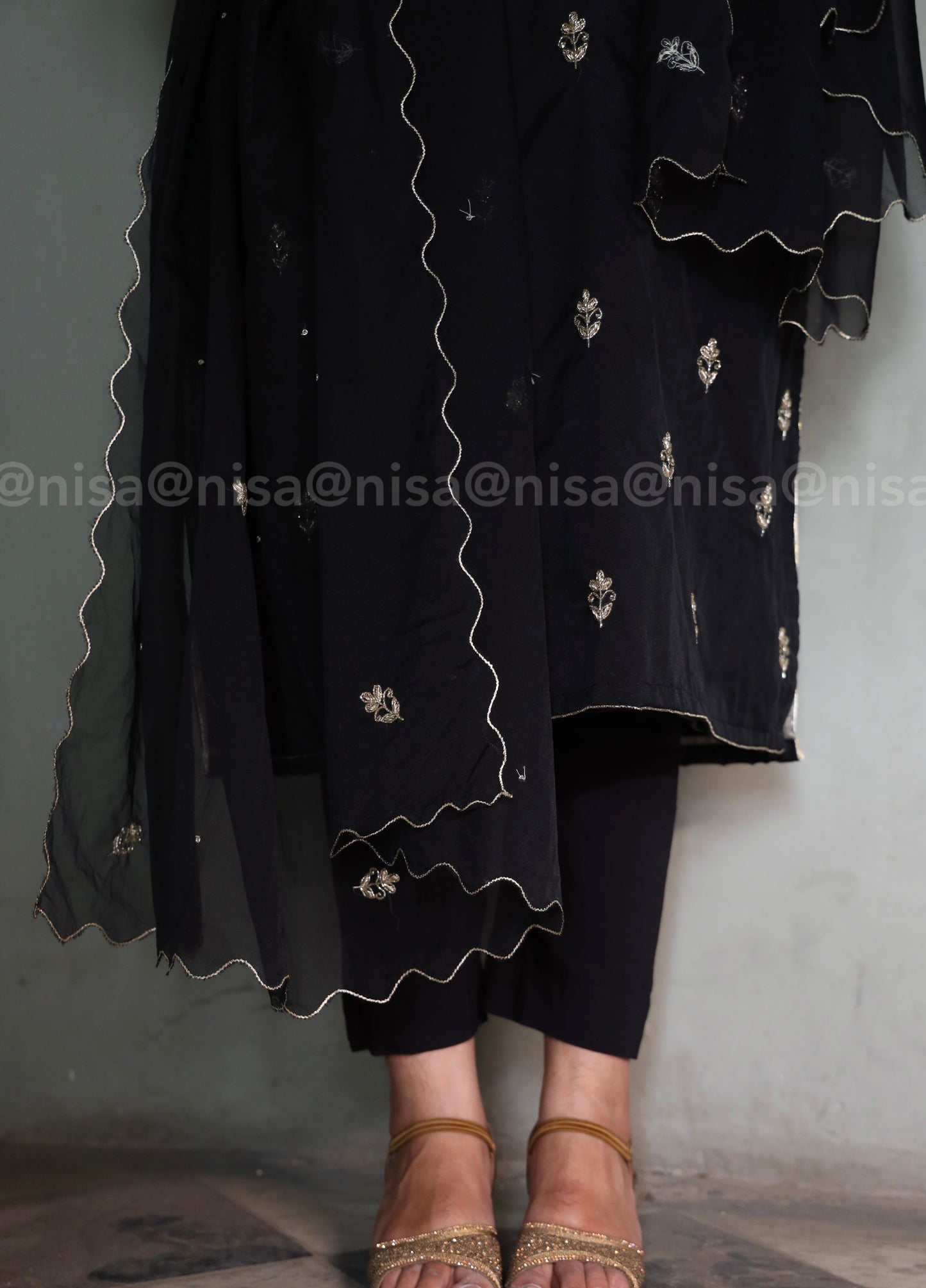 Zardozi work