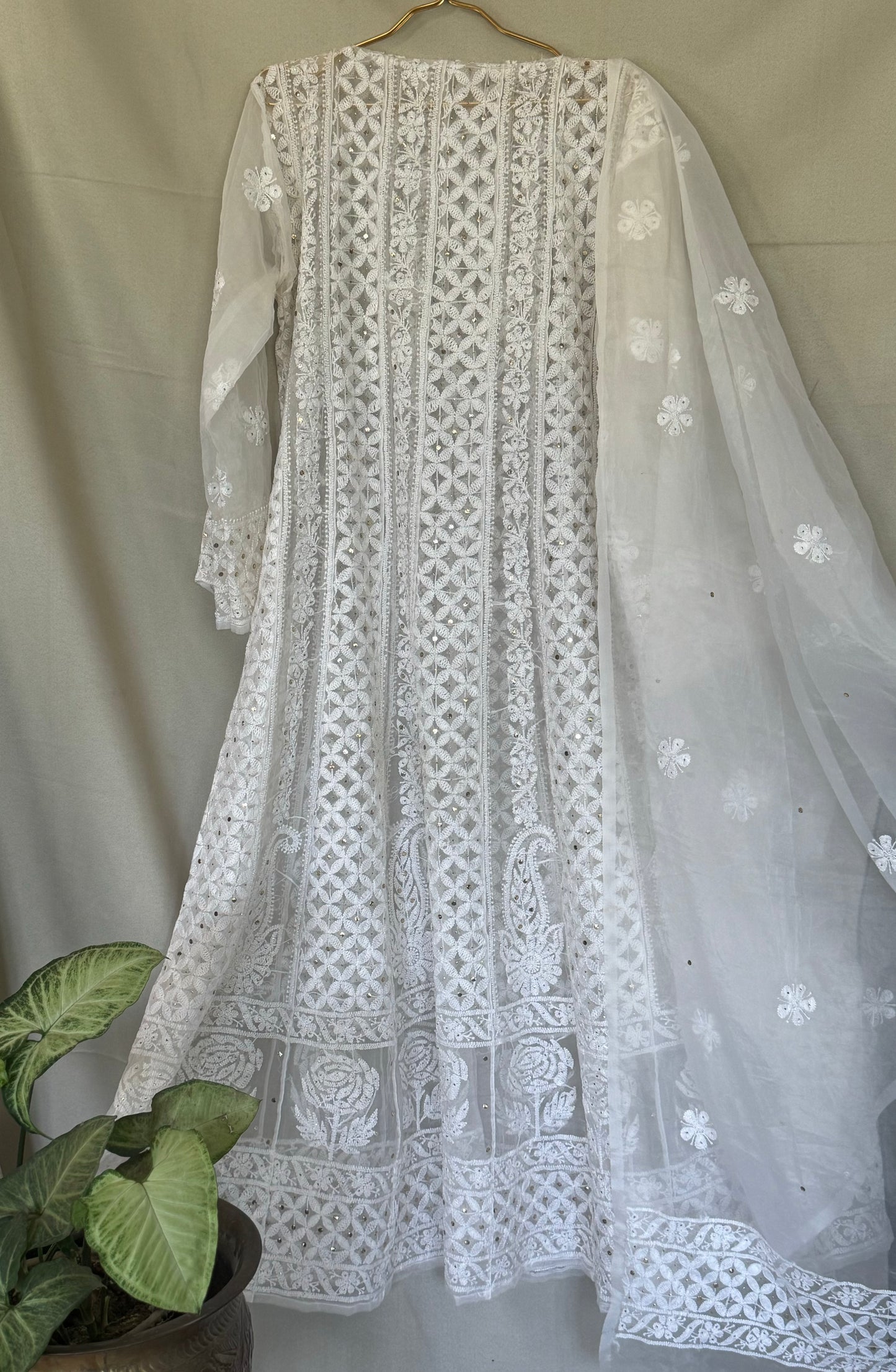 Nisa Organza Chikankari Muqaish Anarkali Dupatta Set