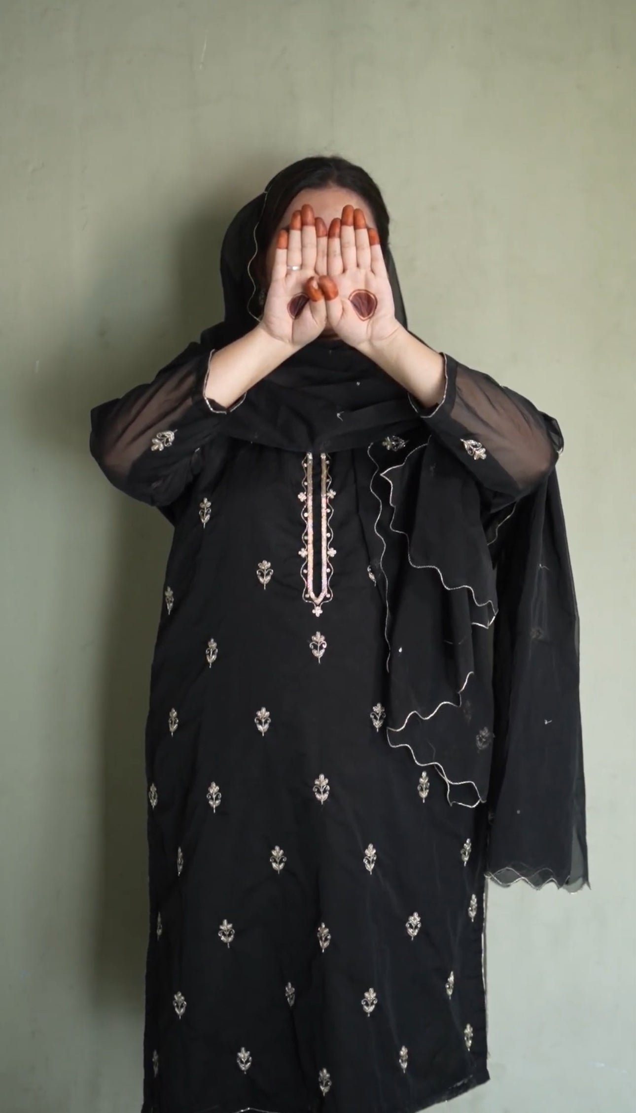Noor e zar black zardozi suit